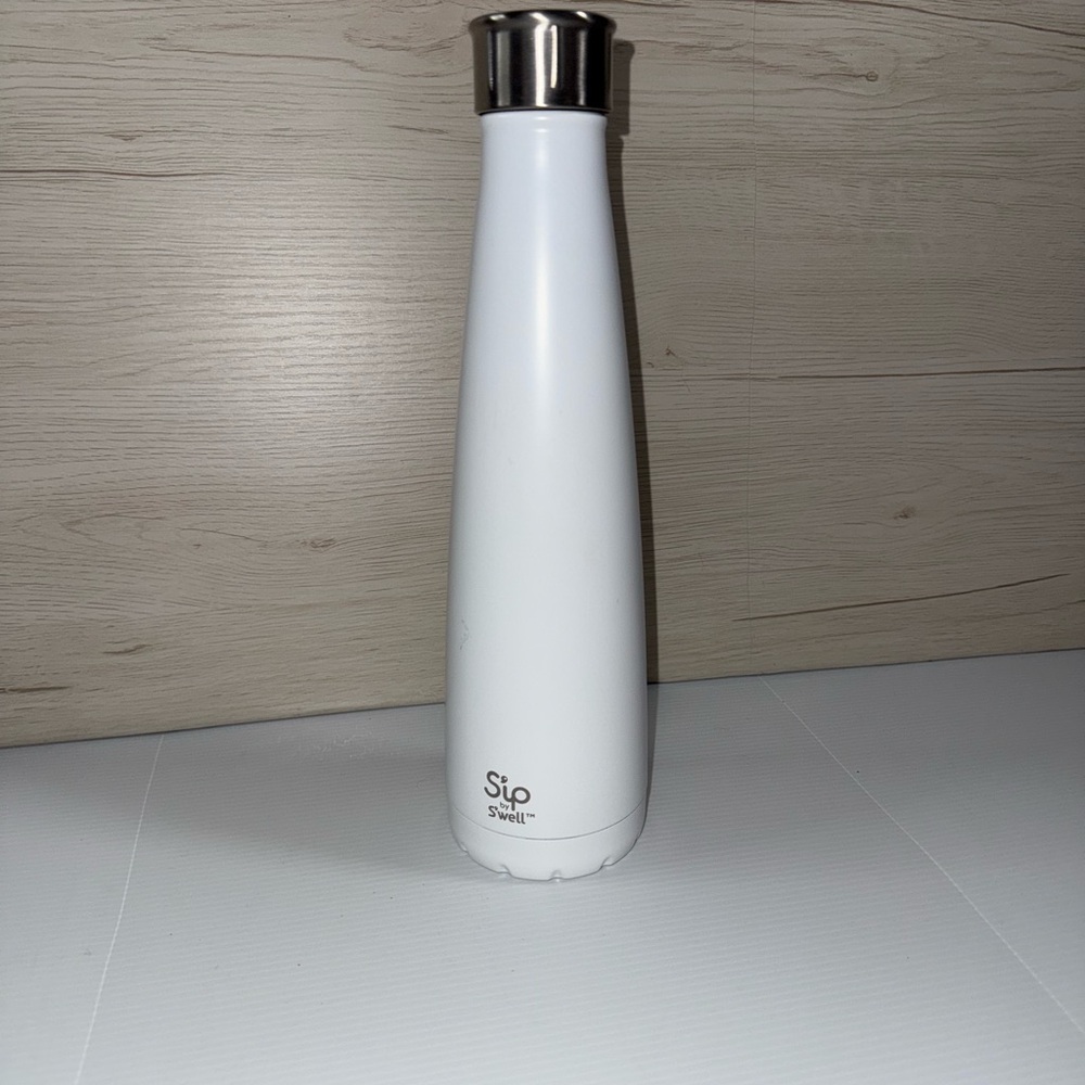 S’ip by S’well Stainless Steel Water Bottle – 23 oz